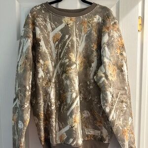 Comfrt Camo Crew NWOT